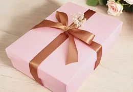 Box prezentowy czy prezent pakowany osobno – co naprawdę robi różnicę?